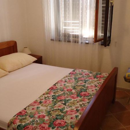 Apartment Pava Stomorska Kültér fotó